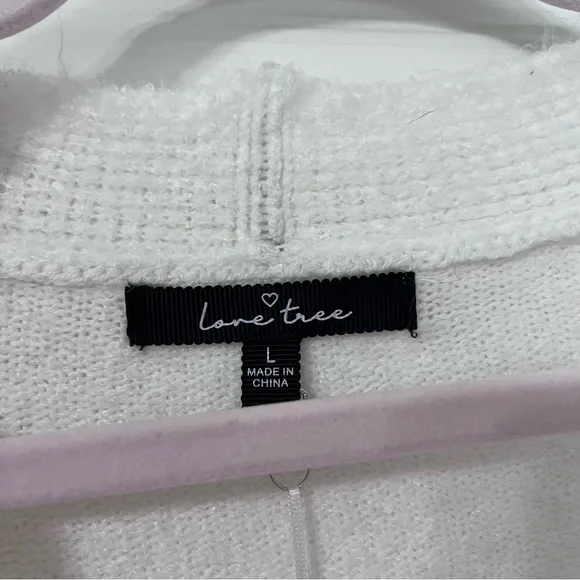 Love Tree White Cropped Cardigan Sweater Soft Long Sleeve Large New - Picture 7 of 8